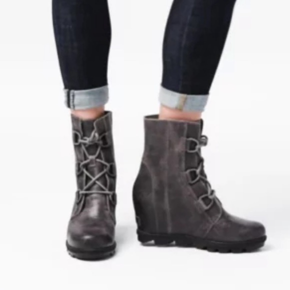 Sorel boots - Picture 8 of 9